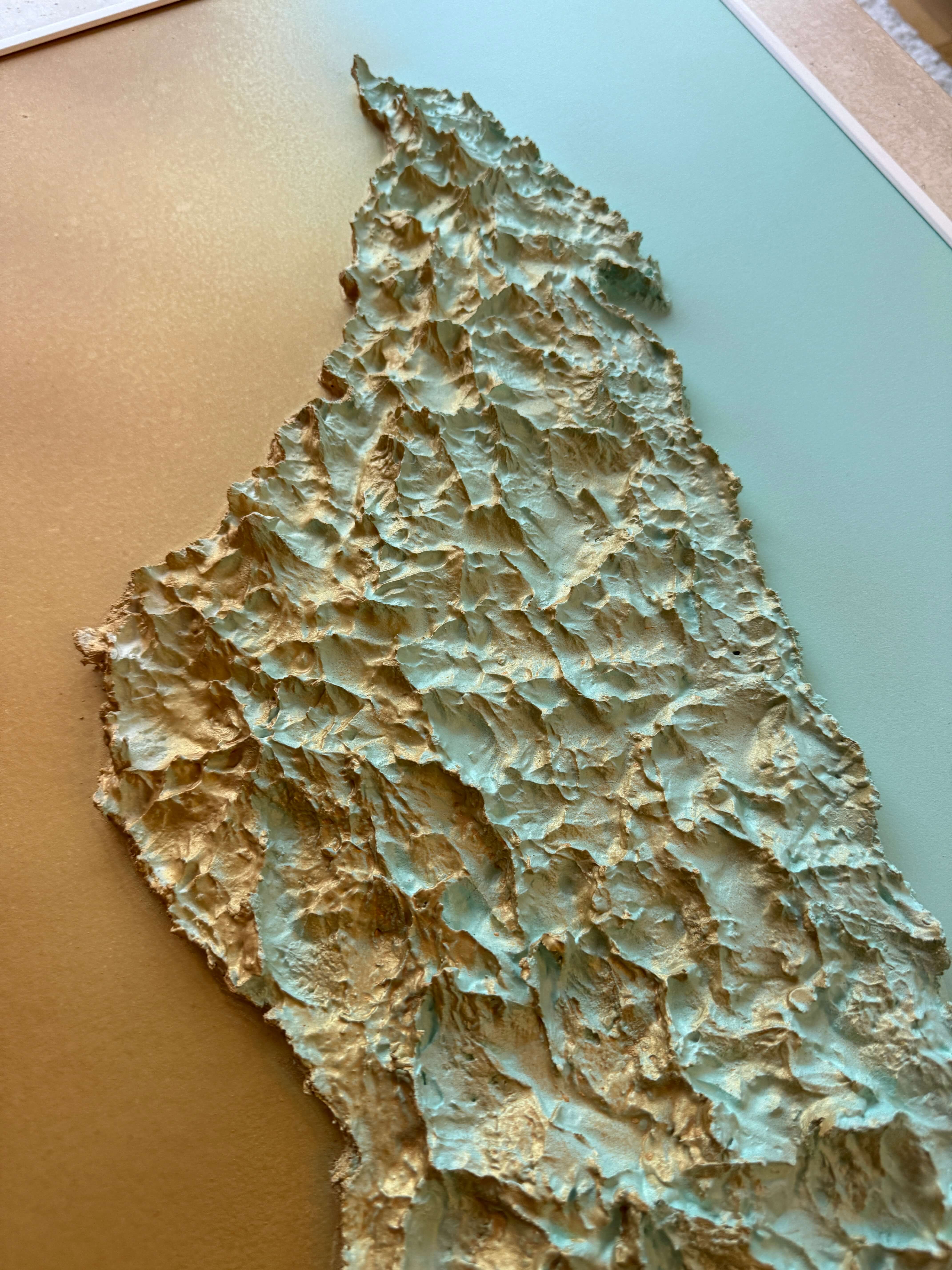 Madagascar relief map table