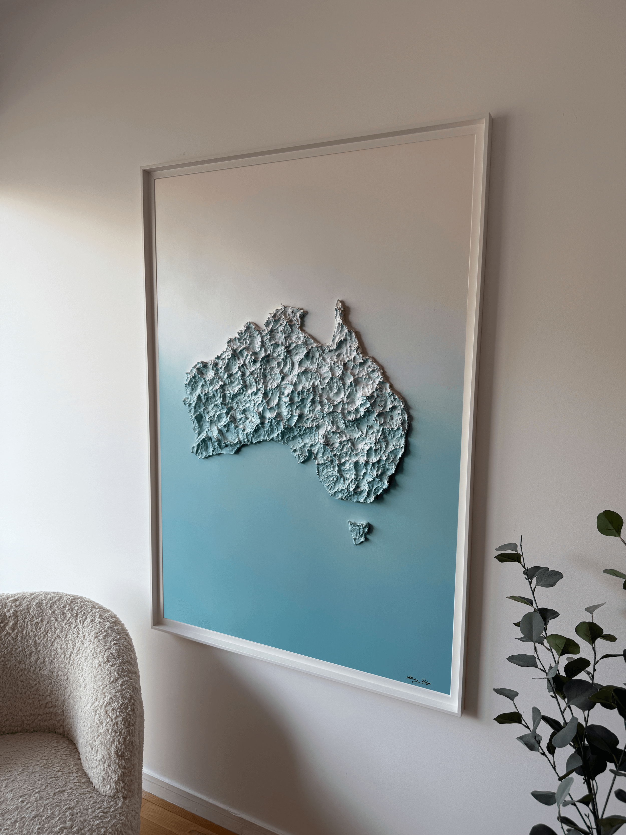 Australia relief map table