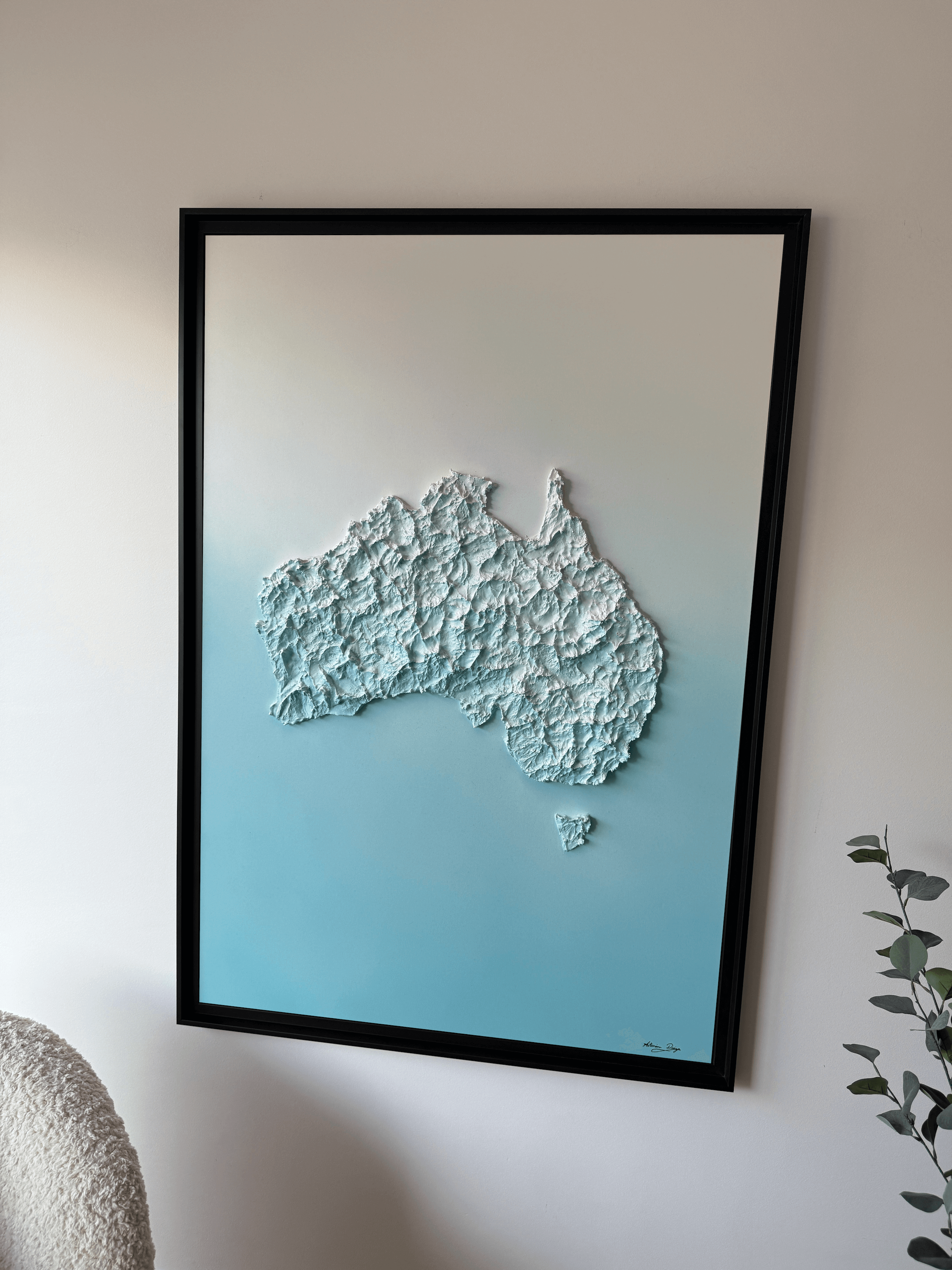 Australia relief map table