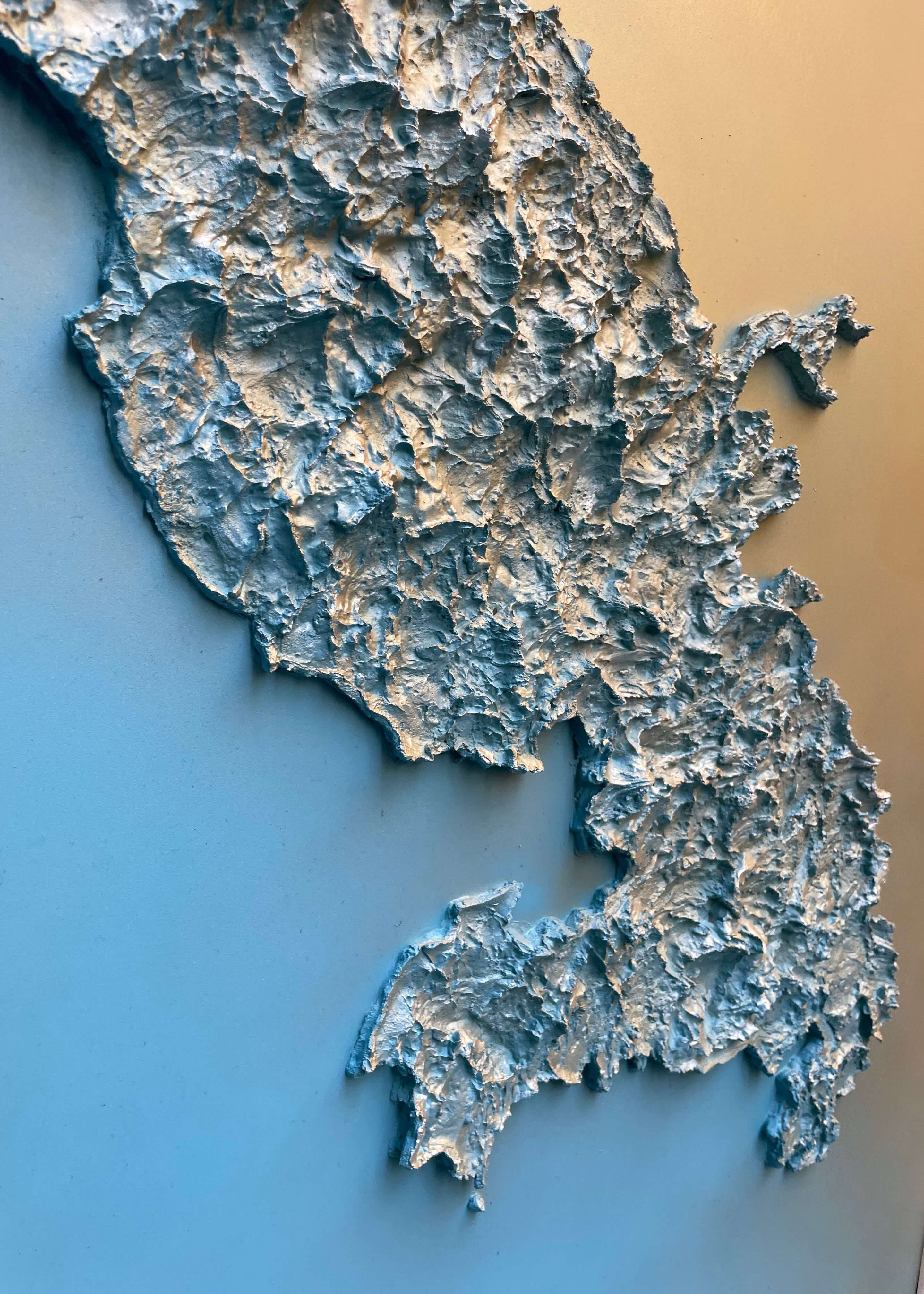 Martinique relief map table