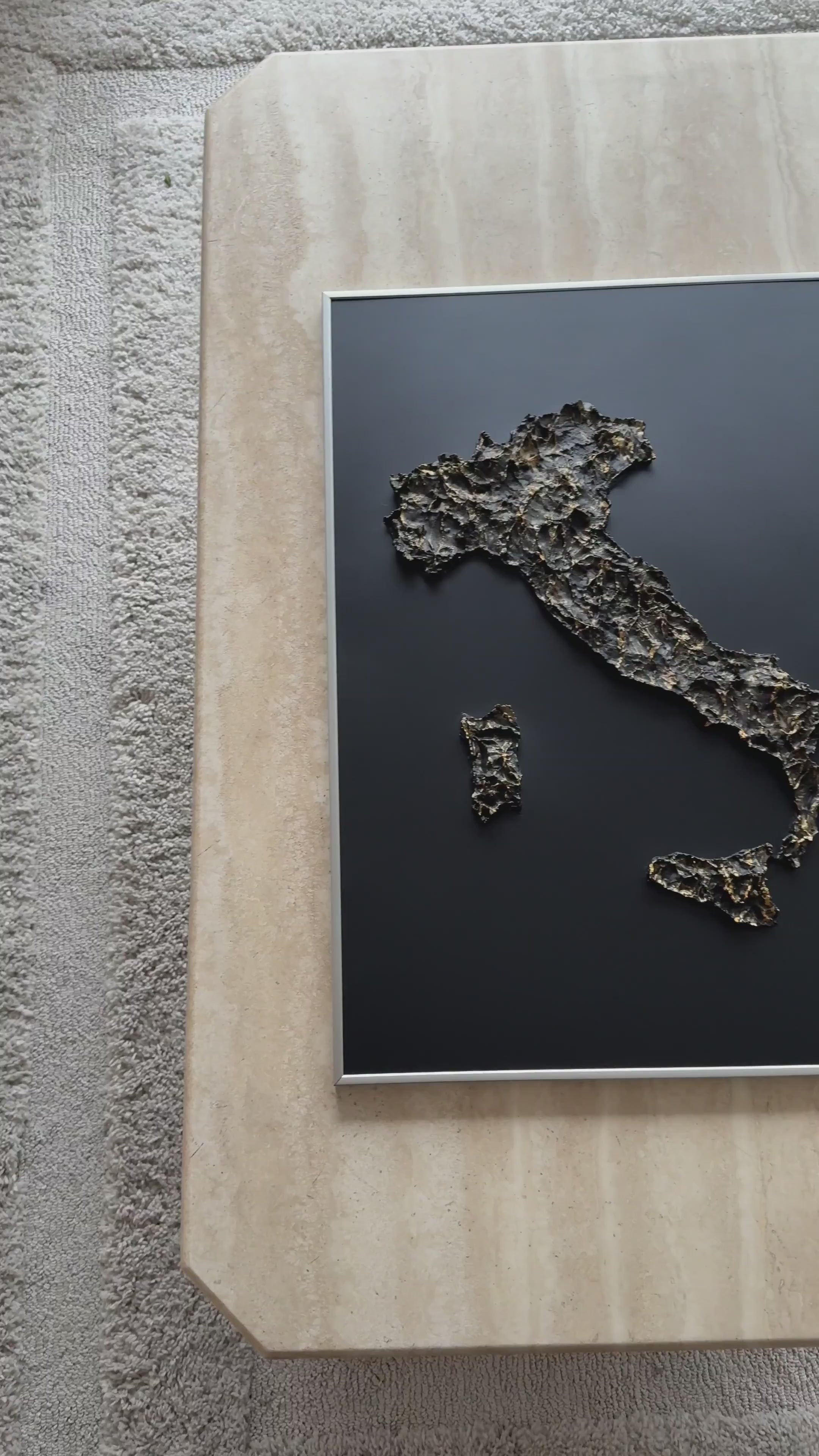 Italy relief map table
