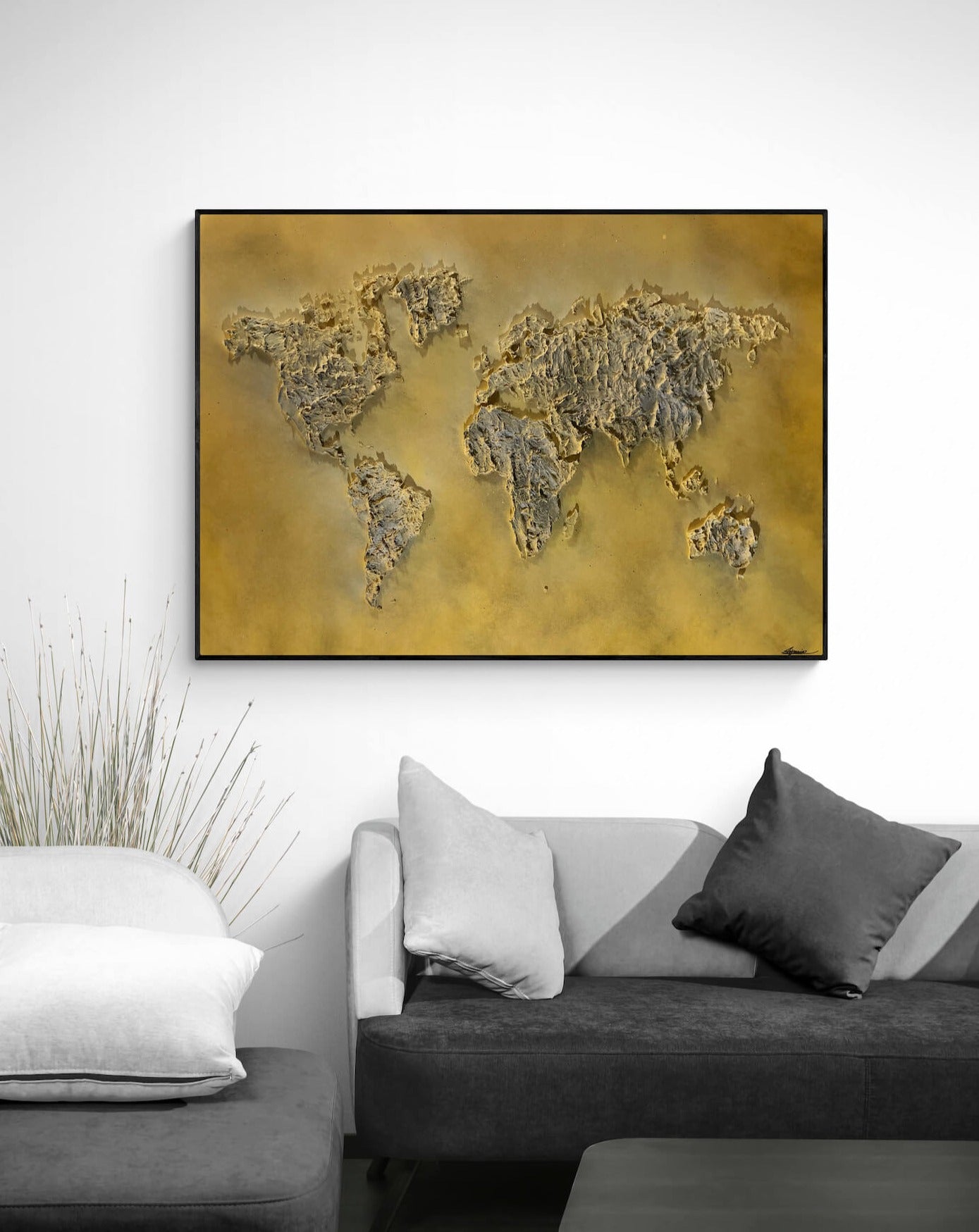 tableau mappemonde laurie relief jaune et gris dans décor design
